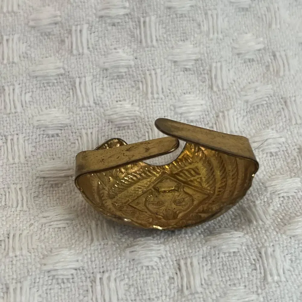 Vintage Boy Scout BSA Cub Scout Wolf Rank Neckerchief Slide - Metal Knot